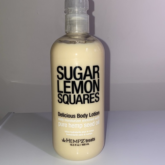Hempz Other - Hempz Treats SUGAR LEMON SQUARES Body Lotion Hemp Seed Oil 16.5 Oz NEW Sealed